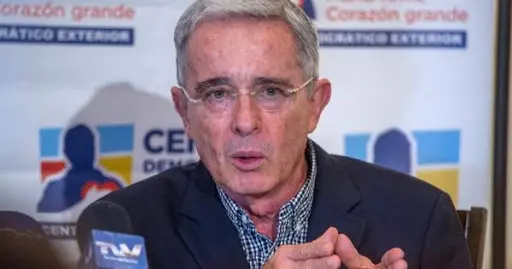 Corte Suprema de Colombia dicta privación de libertad contra Uribe