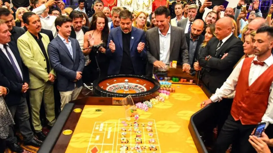 "Colorado, el 21" al primera bola de la temporada en el Casino Central