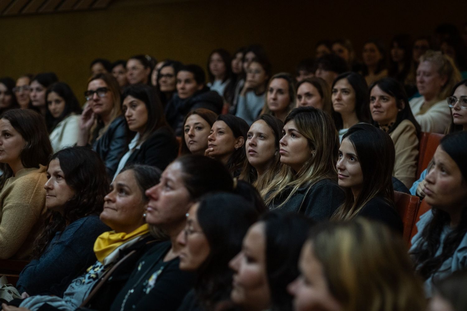 Charla Cecilia Ce en Firmat