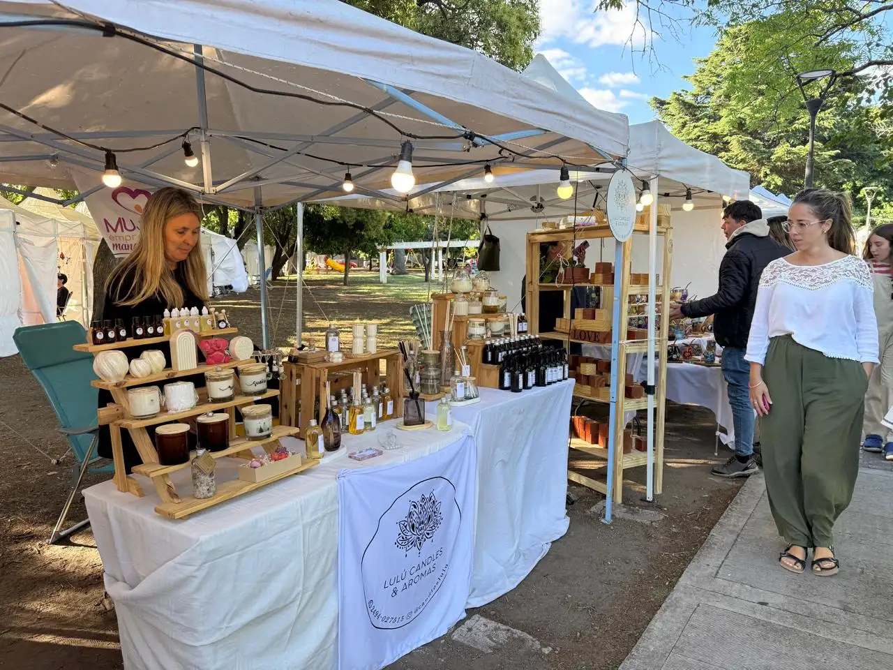 La feria se desarrollará el sábado 13 de 12 a 20 horas, el domingo 14 de 10 a 20 horas y el lunes 15 de 10 a 19 horas, con entrada libre y gratuita.