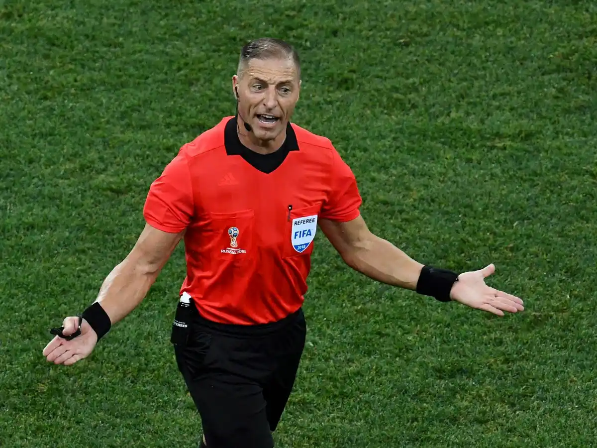 Pitana, el árbitro para Uruguay-Francia