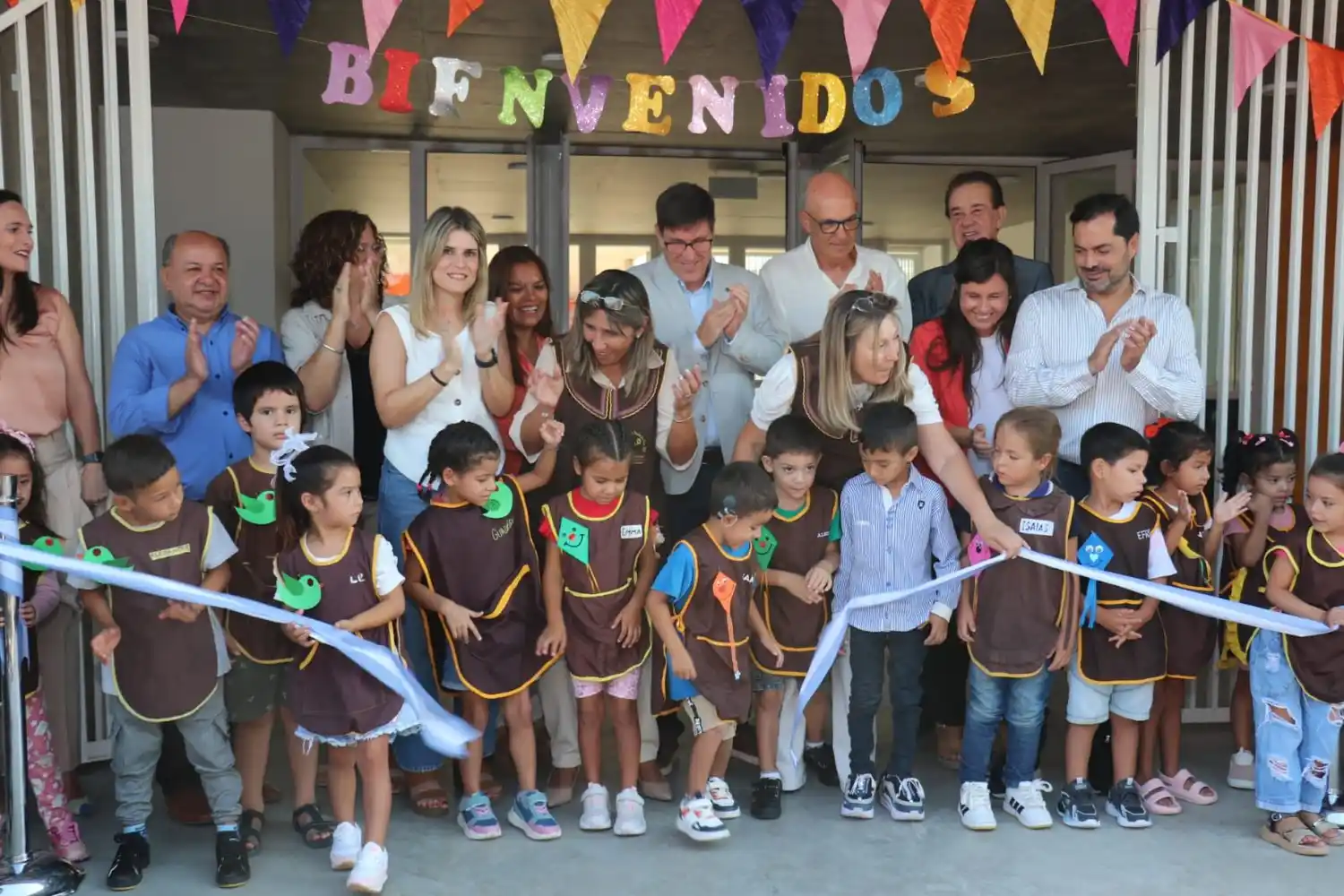 El ministro en la inauguración del Jardín.