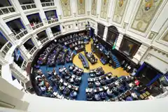 Elevaron una propuesta para reducir la presión fiscal a jóvenes profesionales