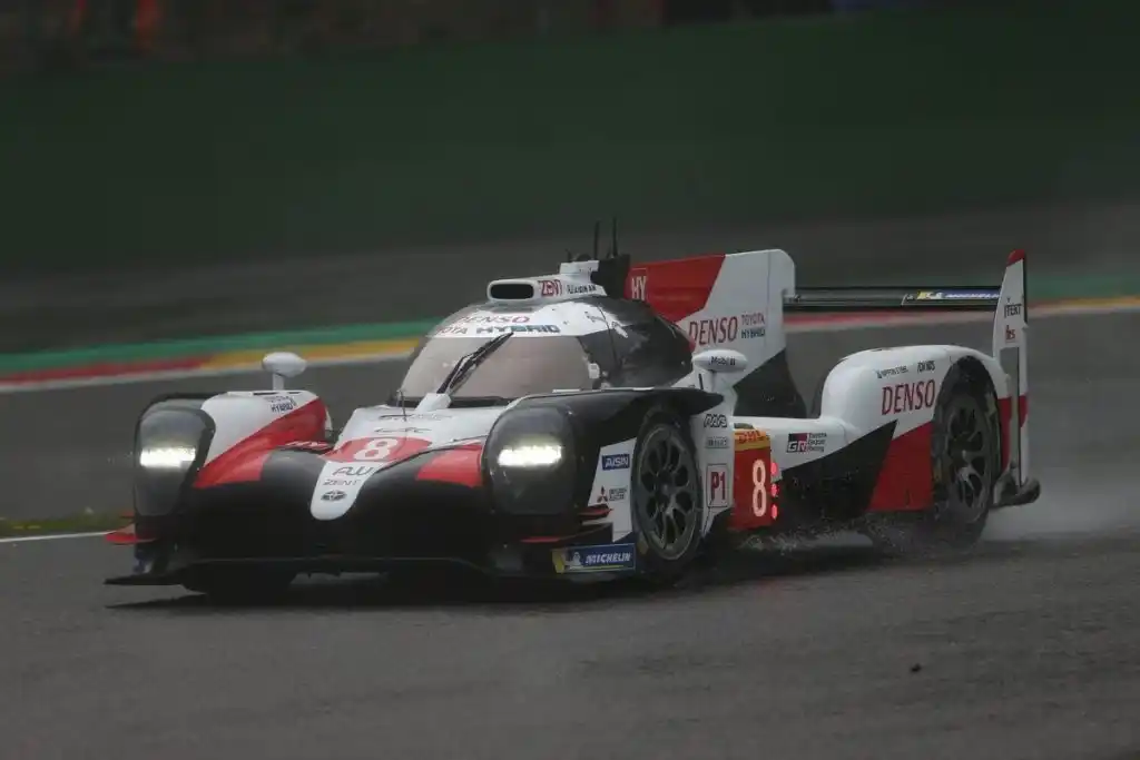 “Pechito” López fue sexto y ganó Alonso