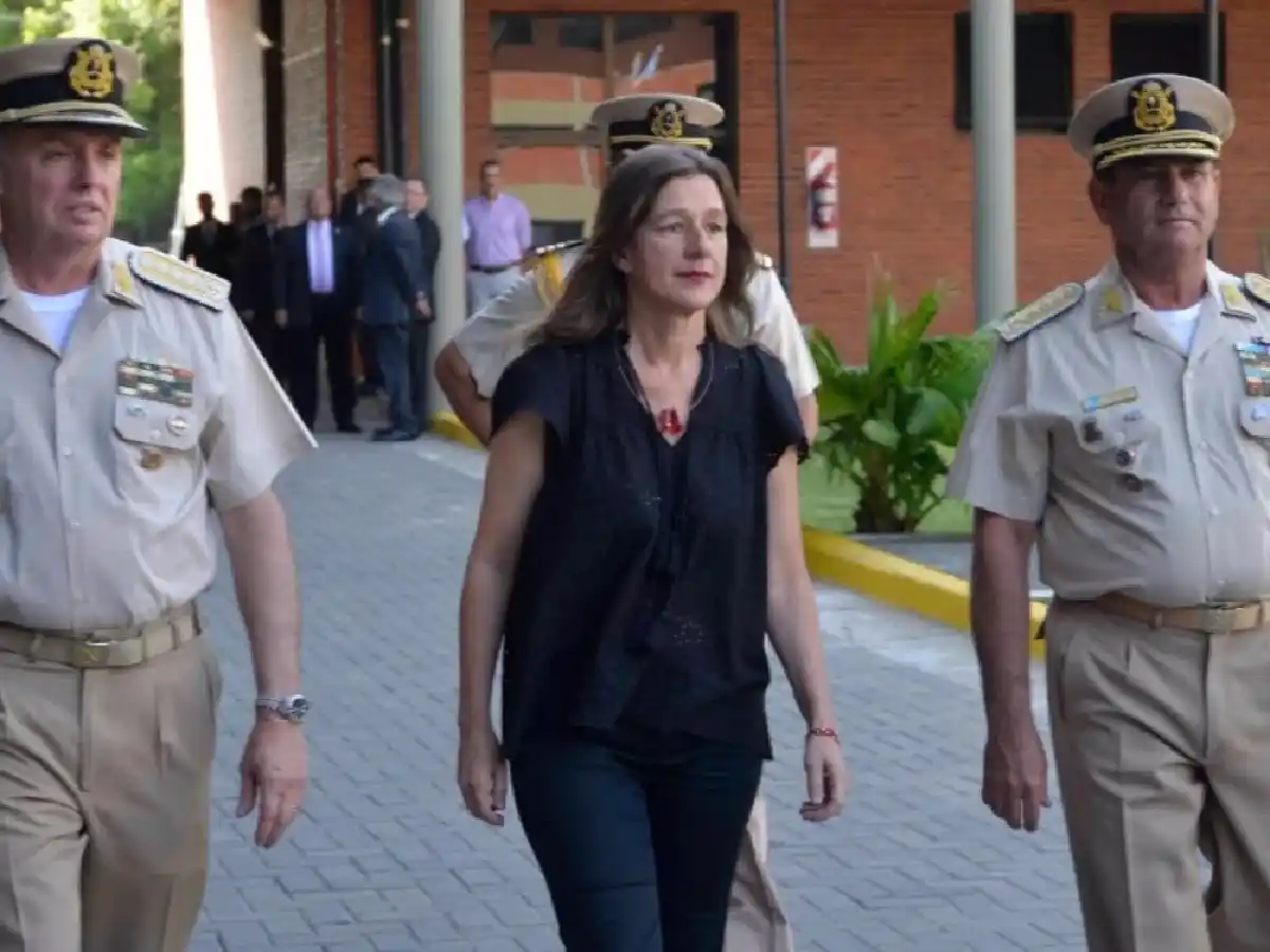 Sabina Frederic no descartó el estado de sitio