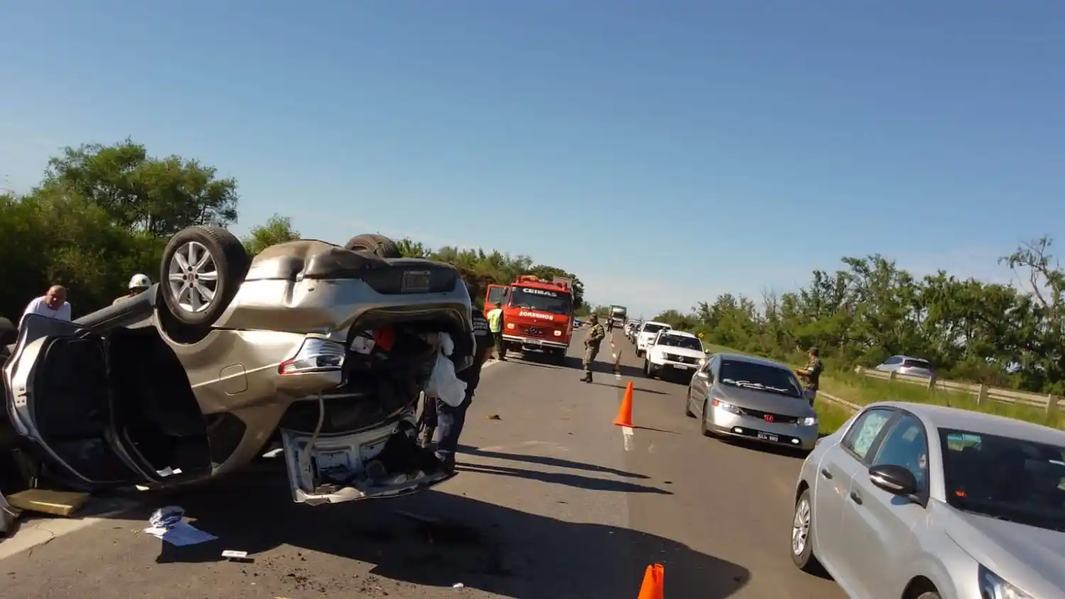 Un vecino de Urdinarrain volcó sobre la Ruta 12 y sufrió heridas leves