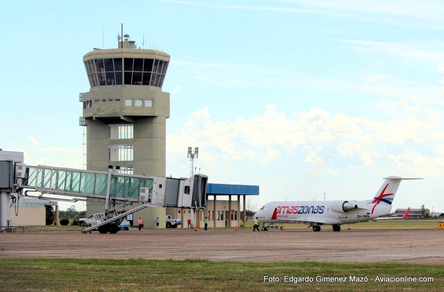 Amaszonas Paraguay reduce la frecuencia entre Corrientes y Asunción