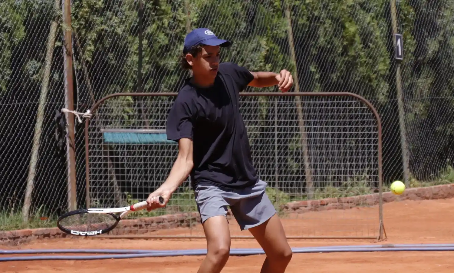 Luciano Cabaña está en cuartos de final en el Nacional de Neuquén