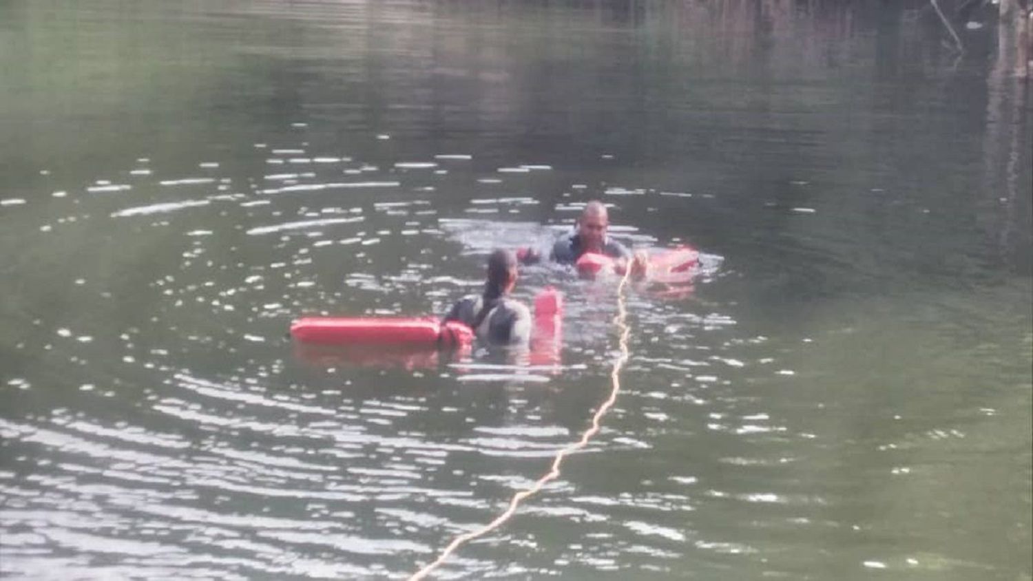 Localizan cadáver de niño en Laguna Negra de La Bonita en Caracas (+FOTOS)