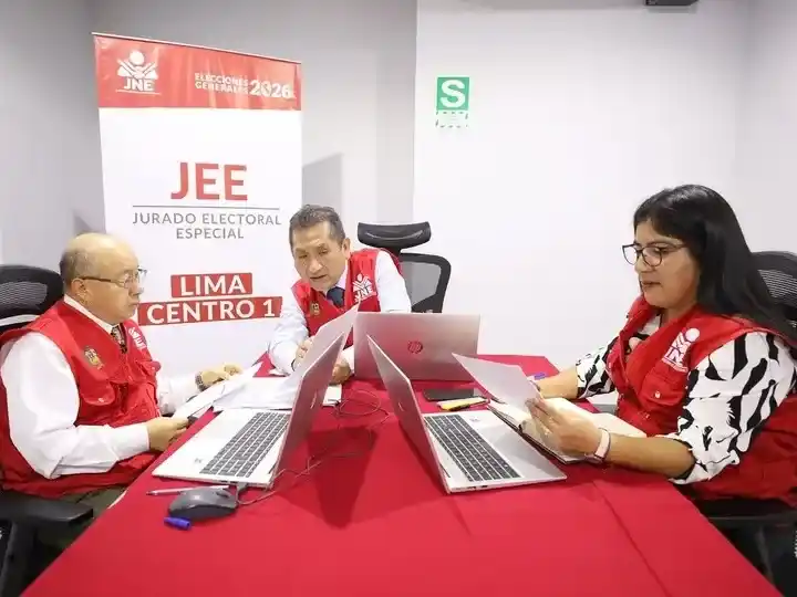 Fujimori recibirá las credenciales presidenciales el 15 de julio