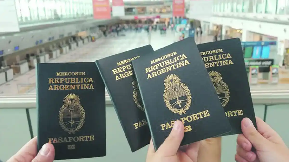 Guía para argentinos que quieren emigrar a Europa en 2026 y 2027: qué cambió en España, Italia, Francia y Dinamarca