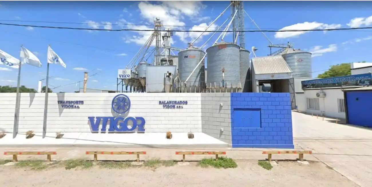 Millonario robo en una fábrica de alimentos balanceados en Sarmiento: abrieron la caja fuerte y se llevaron los dólares