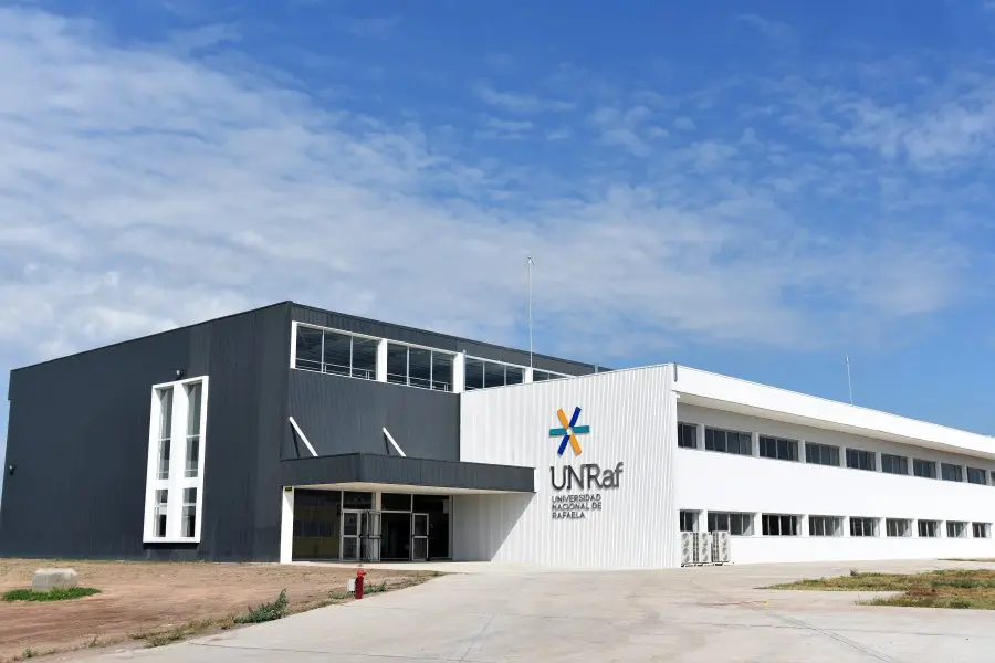 Crece la oferta educativa: la UNRaf y Bertolaccini S.A. lanzan una Diplomatura en Seguros