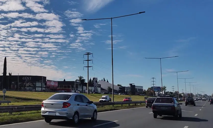 Lo descubrieron con una moto robada e intentó escapar cruzando a pie la Panamericana