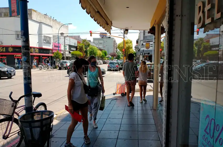 “Mucha gente y poco consumo” en Mar del Plata durante Semana Santa