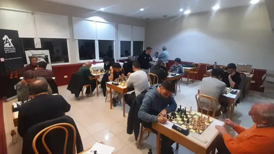 Se jugó la primera fecha.