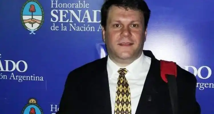 El Senado distinguió a Liloff por su “aporte al bienestar de la sociedad”