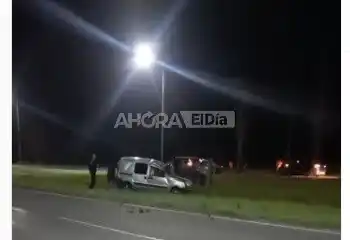 MIRÁ EL VIDEO: Se conocieron las primeras imágenes del impactante vuelco en el Acceso Sur