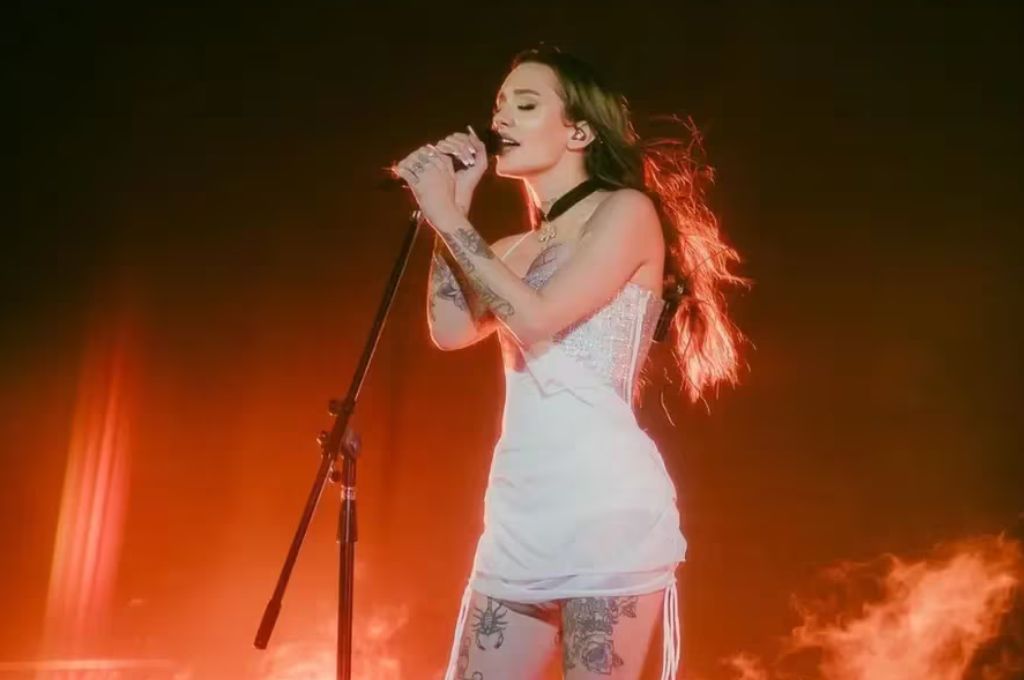 La exponente del RKT se quebró cuando cantó una canción para su amigo Lautaro Coronel, quien falleció el año pasado.