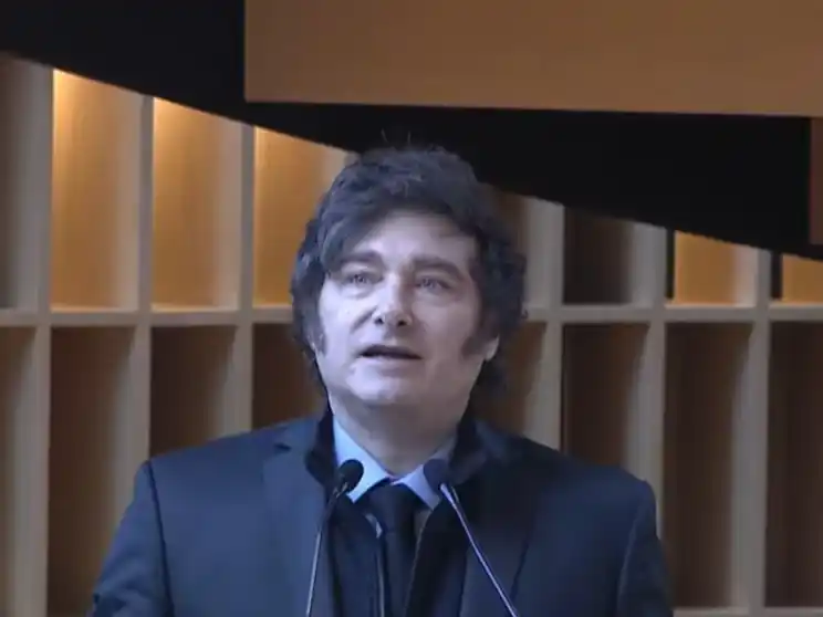 Durante su discurso, Milei buscó despejar críticas sobre una supuesta falta de conducción política.