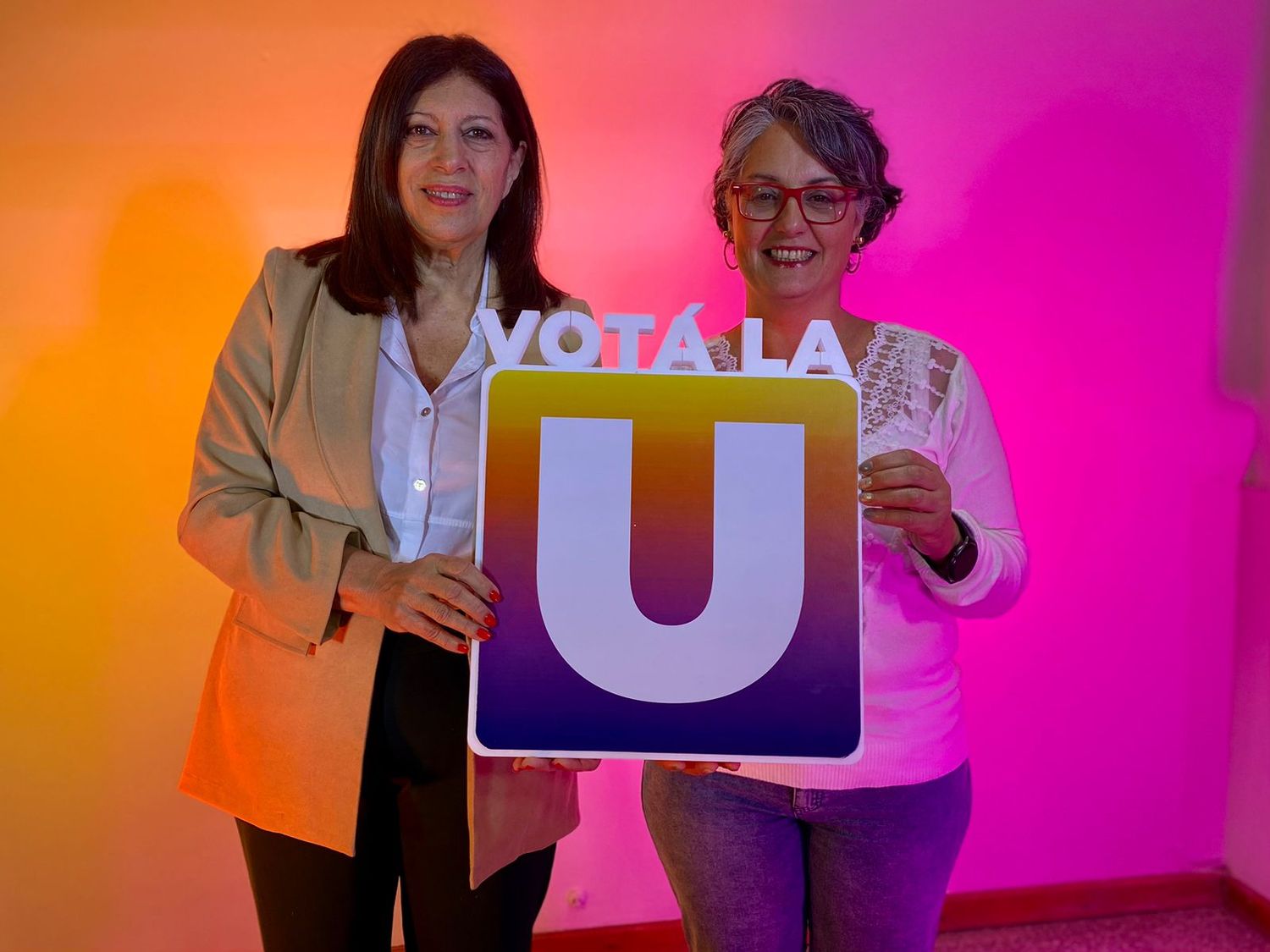 La diputada socialista va por la reelección en el cuarto puesto de la lista que lidera García.