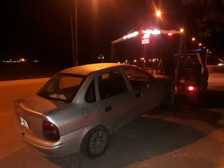 Un conductor que "se las mandó todas"