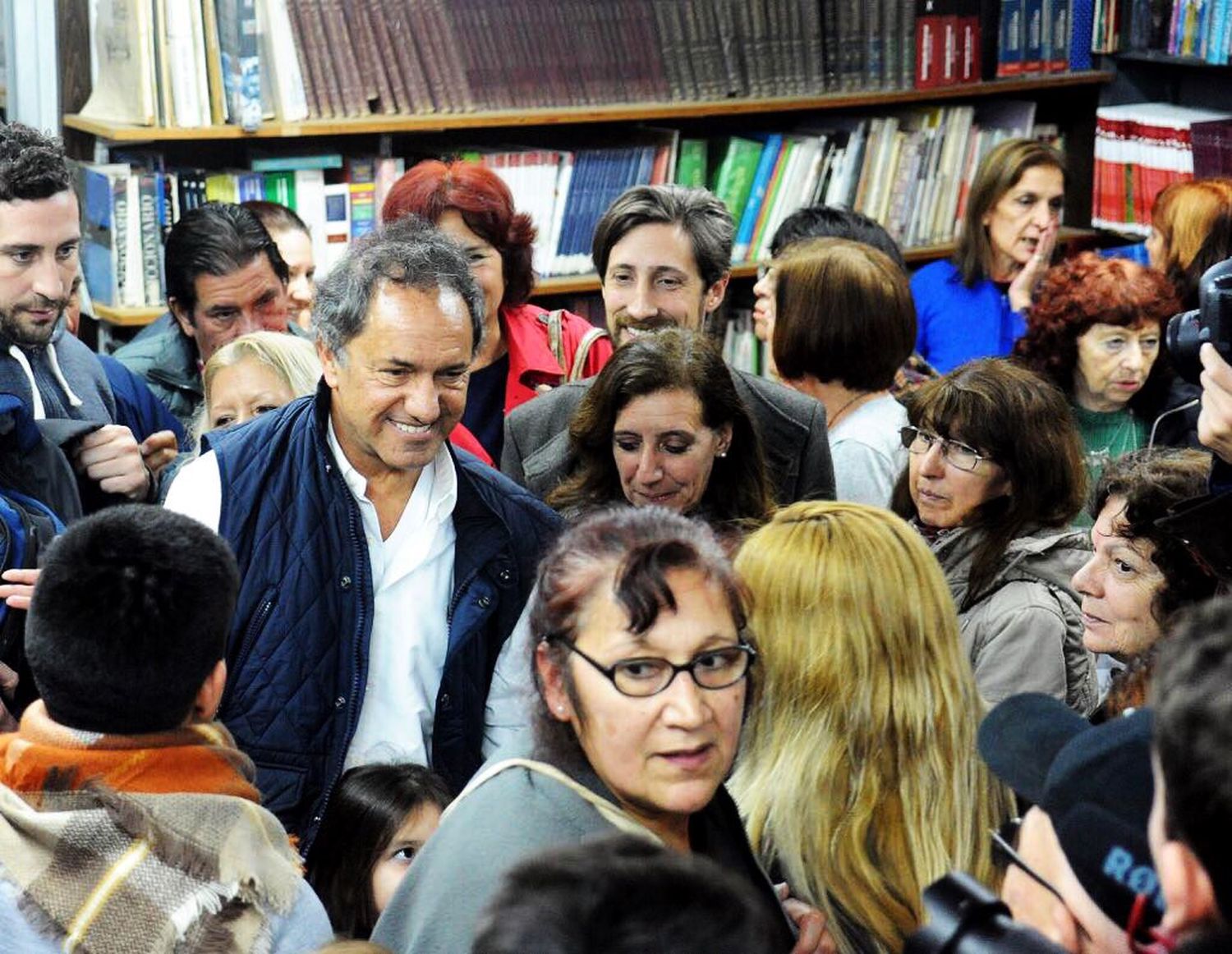 Scioli sigue recorriendo los municipios de la Provincia