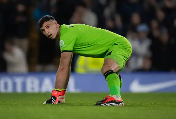 Aston Villa enfrenta a Newcastle