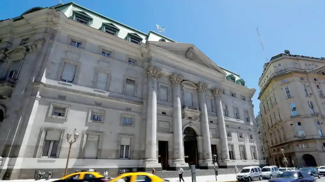 Banco Nación vuelve a emitir deuda en el mercado después de 30 años: busca captar US$1500 millones