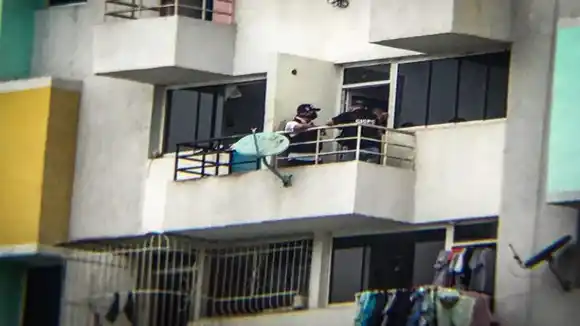 SIGUEN ENFRENTAMIENTOS: ultiman a dos presuntos miembros de las bandas de la Cota 905 en la avenida Victoria