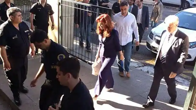 Cristina responde ante Bonadío 8 indagatorias juntas