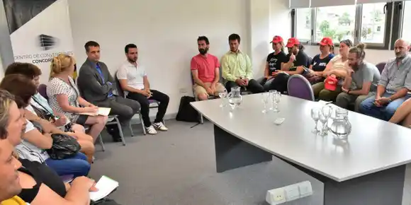 Con la tarjeta Alimentaria se podrán adquirir productos de la Economía Popular