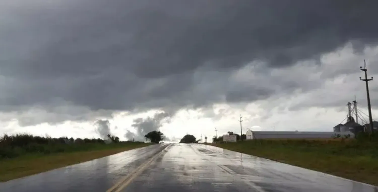 Se anuncian lluvias intensas y fuertes ráfagas de viento para este miércoles.