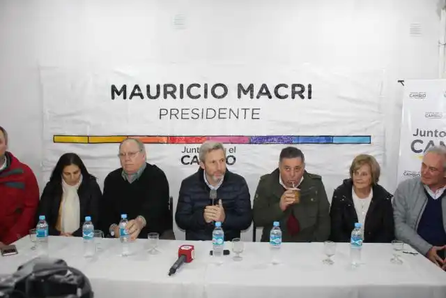 Cierre de campaña: Rogelio Frigerio y candidatos a legisladores visitaron Gualeguay