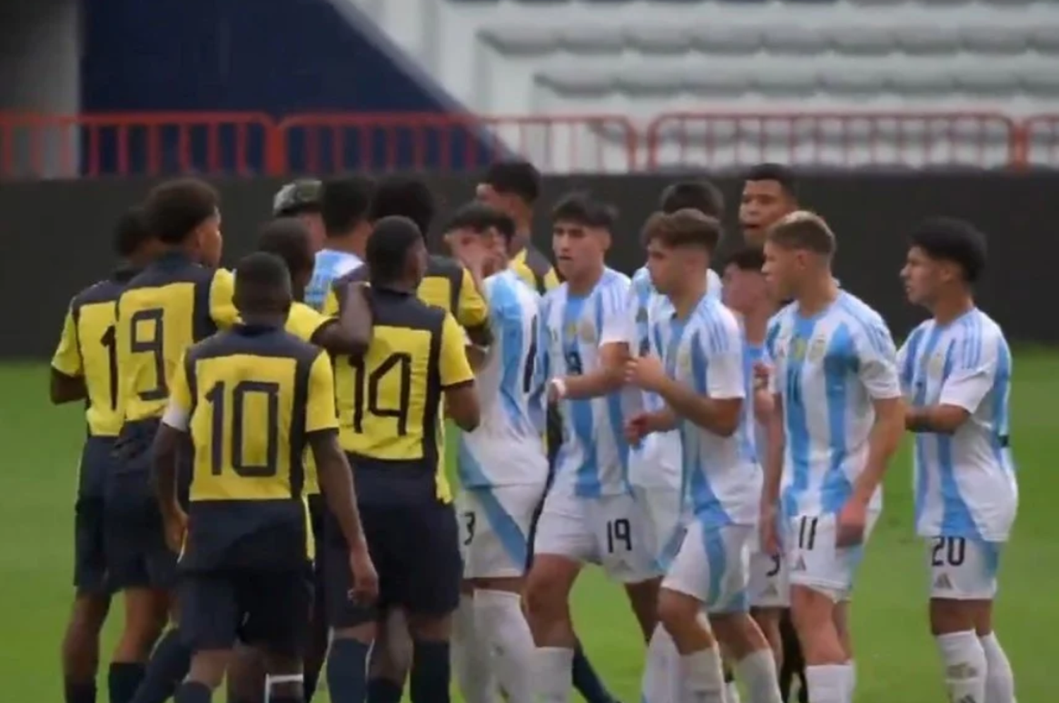 El encuentro se jugó en el estadio de Emelec.