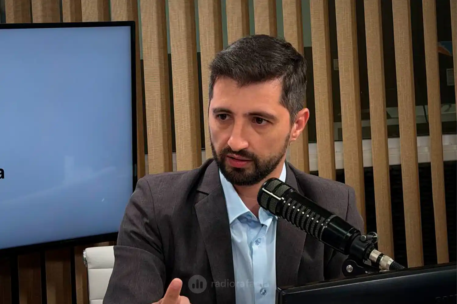 Juan Senn: “Voy a Europa para aprender y aplicar ideas que transformen Rafaela”