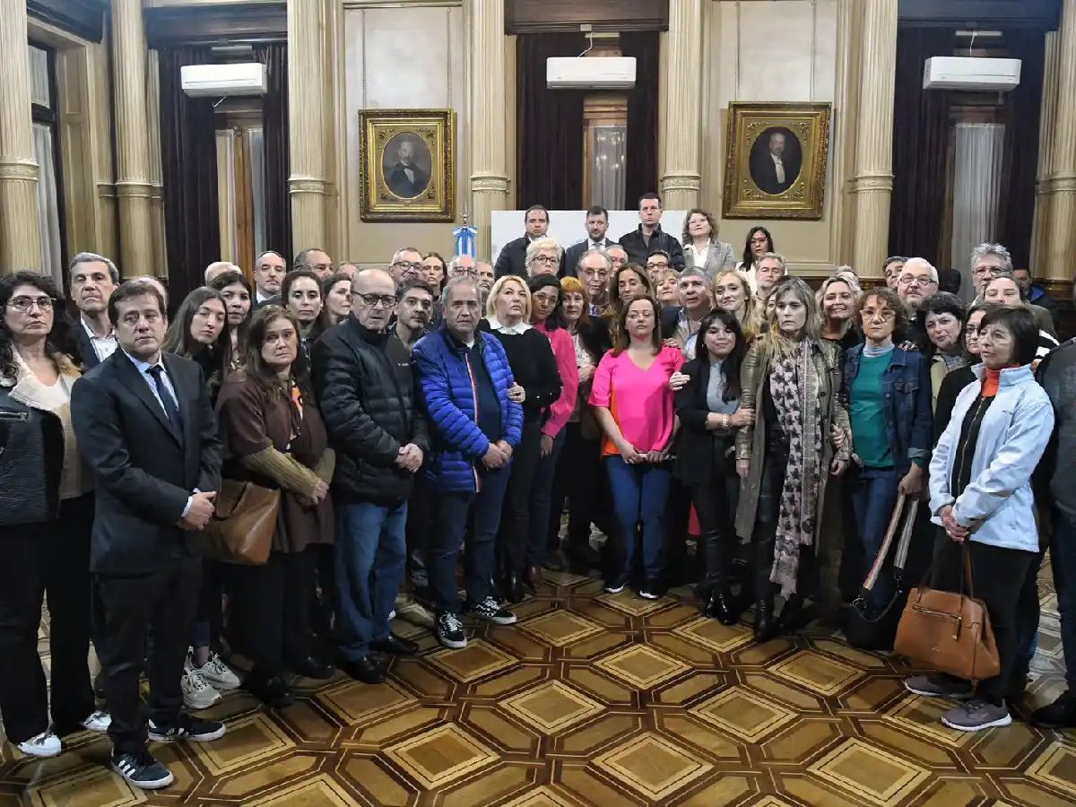 Unidos, legisladores del oficialismo y la oposición repudiaron el ataque a Cristina e impulsan investigación