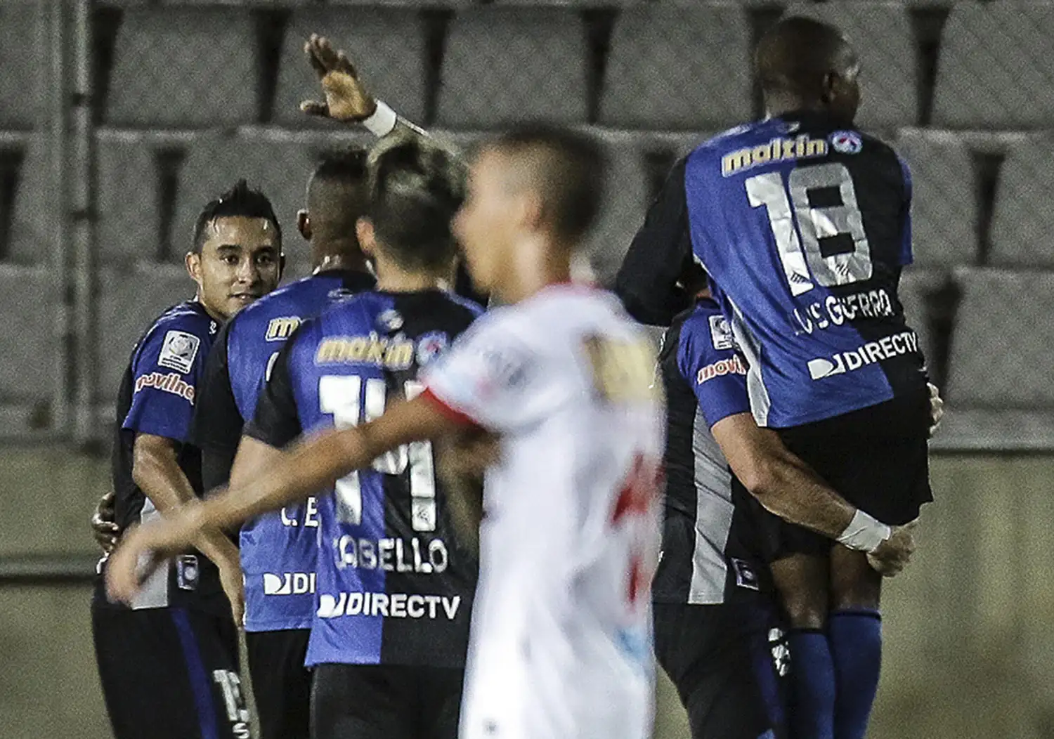 Huracán le dijo adiós  a la Copa en Venezuela