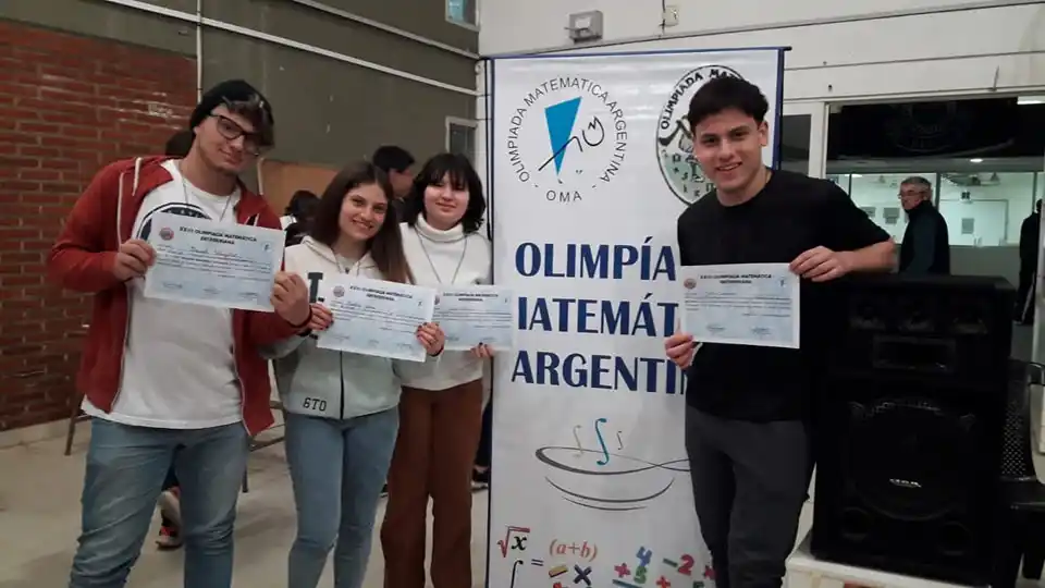 Olimpiadas de Matemática: un gualeyo resulto subcampeón