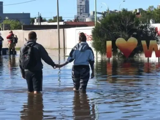 De las 1450 personas entre autoevacuados y evacuados, 1296 están alojadas en 13 centros.