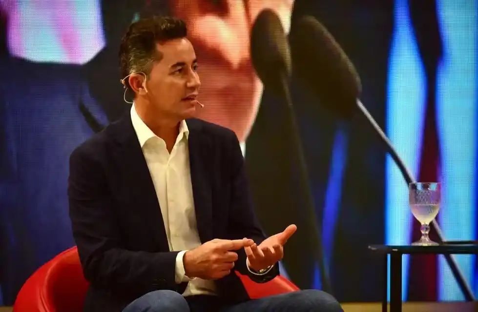 Manuel Calvo, ministro de Gobierno de Córdoba, le respondió al presidente Milei