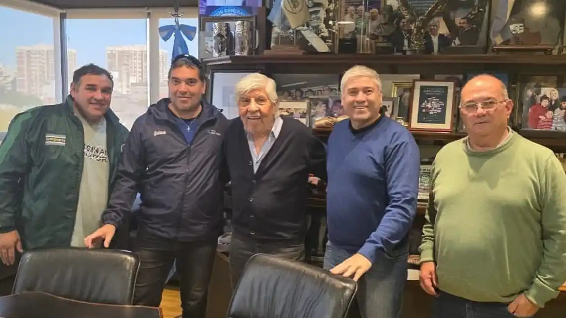 Peralta con Hugo Moyano