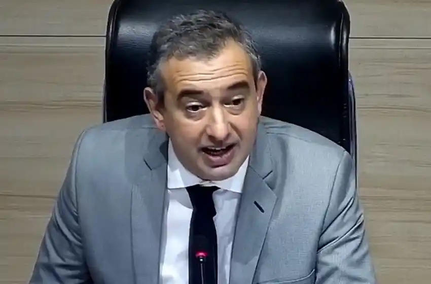 Multas por seguridad vial, sanciones a padres por actos de sus hijos y pruebas ciudadanas: puntos centrales del nuevo Código de Convivencia