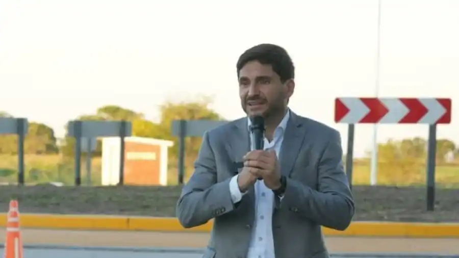 Pullaro: “Santa Fe amortigua la caída del empleo gracias a la obra pública y la actividad económica”