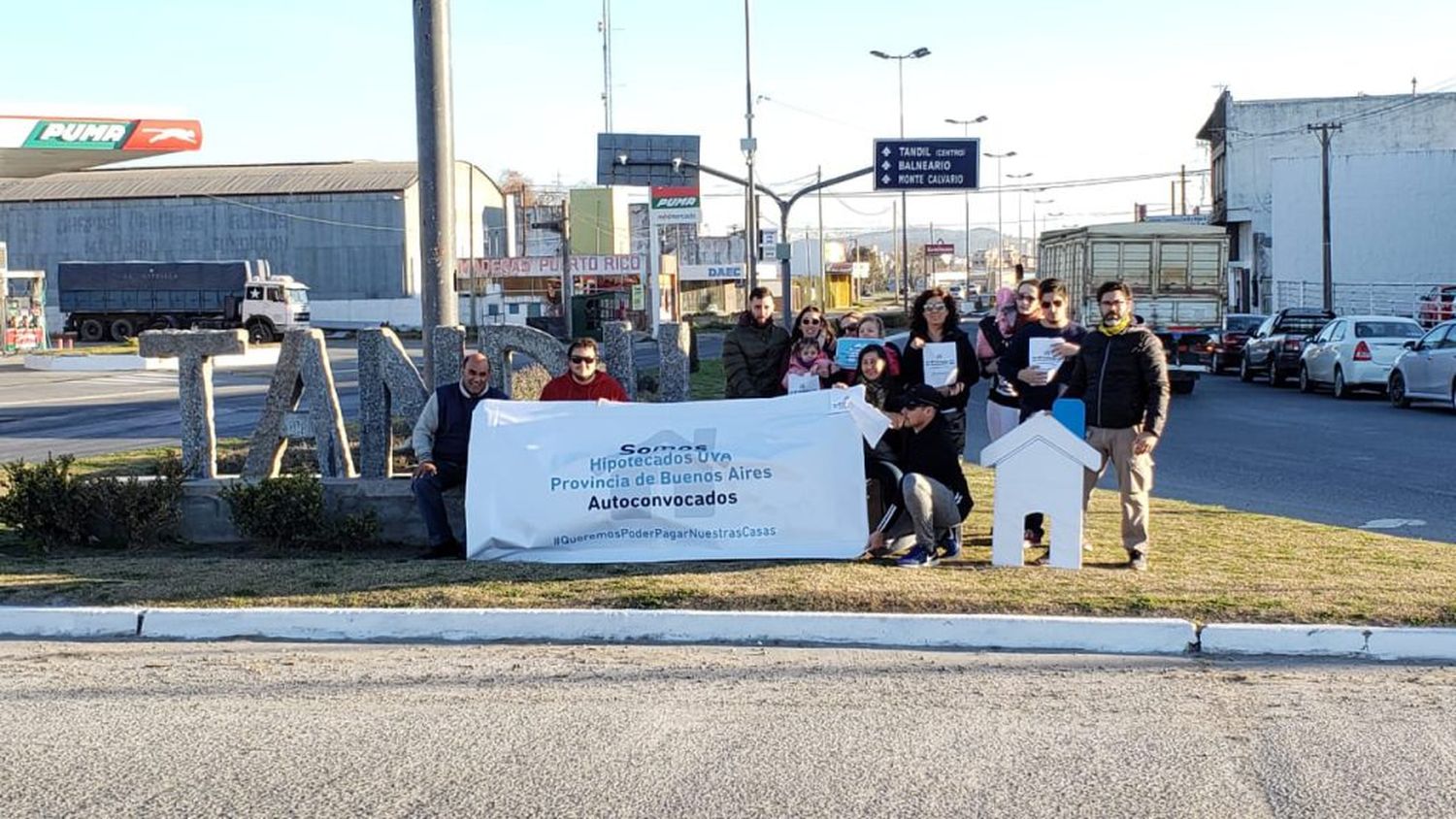 Tomadores de créditos UVA se movilizarán esta tarde frente al Municipio