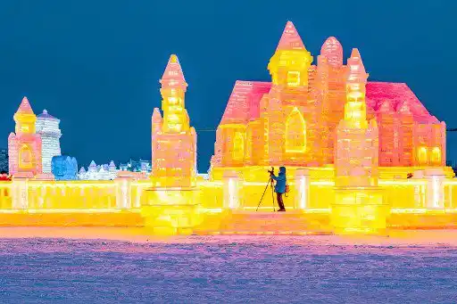 Deslumbrante mundo de esculturas de hielo y color en China (+ Fotos)