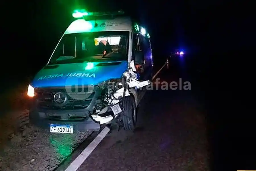Un accidente contra una vaca dejó sin ambulancia a Tostado