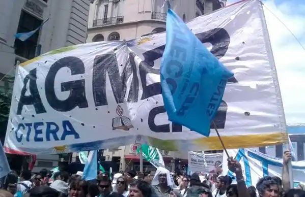 Agmer va a paro nacional y movilización contra la Reforma Previsional
