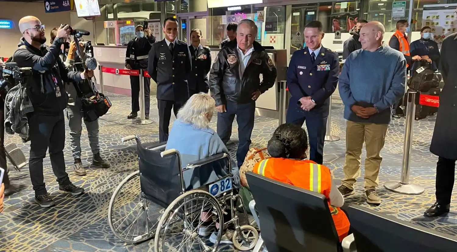 Llega el primer vuelo de Satena Bogotá – Caracas este #3Mar