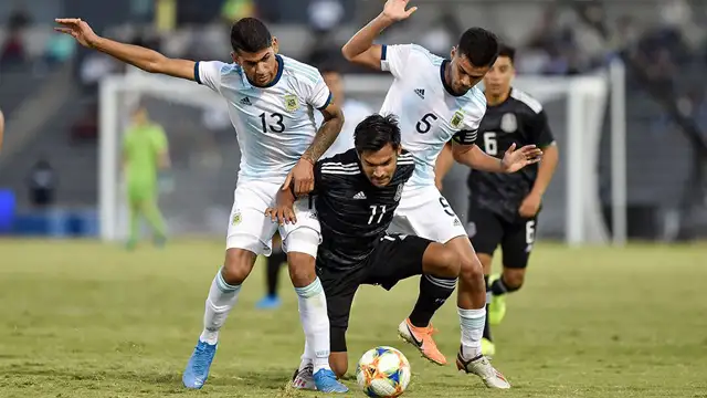 El Sub 23 empató con polémicas ante México